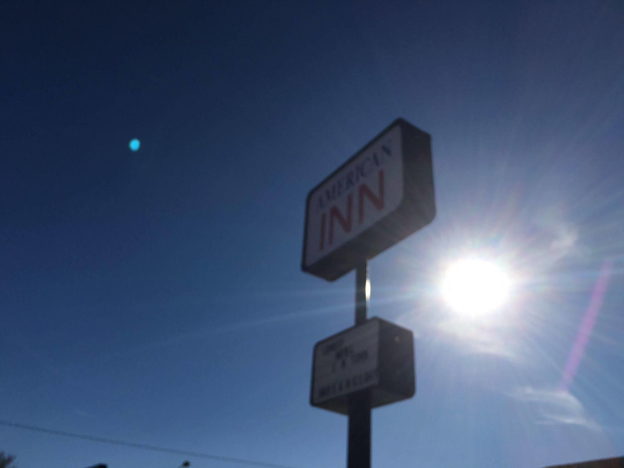 American Inn Motel Pratt Exteriör bild